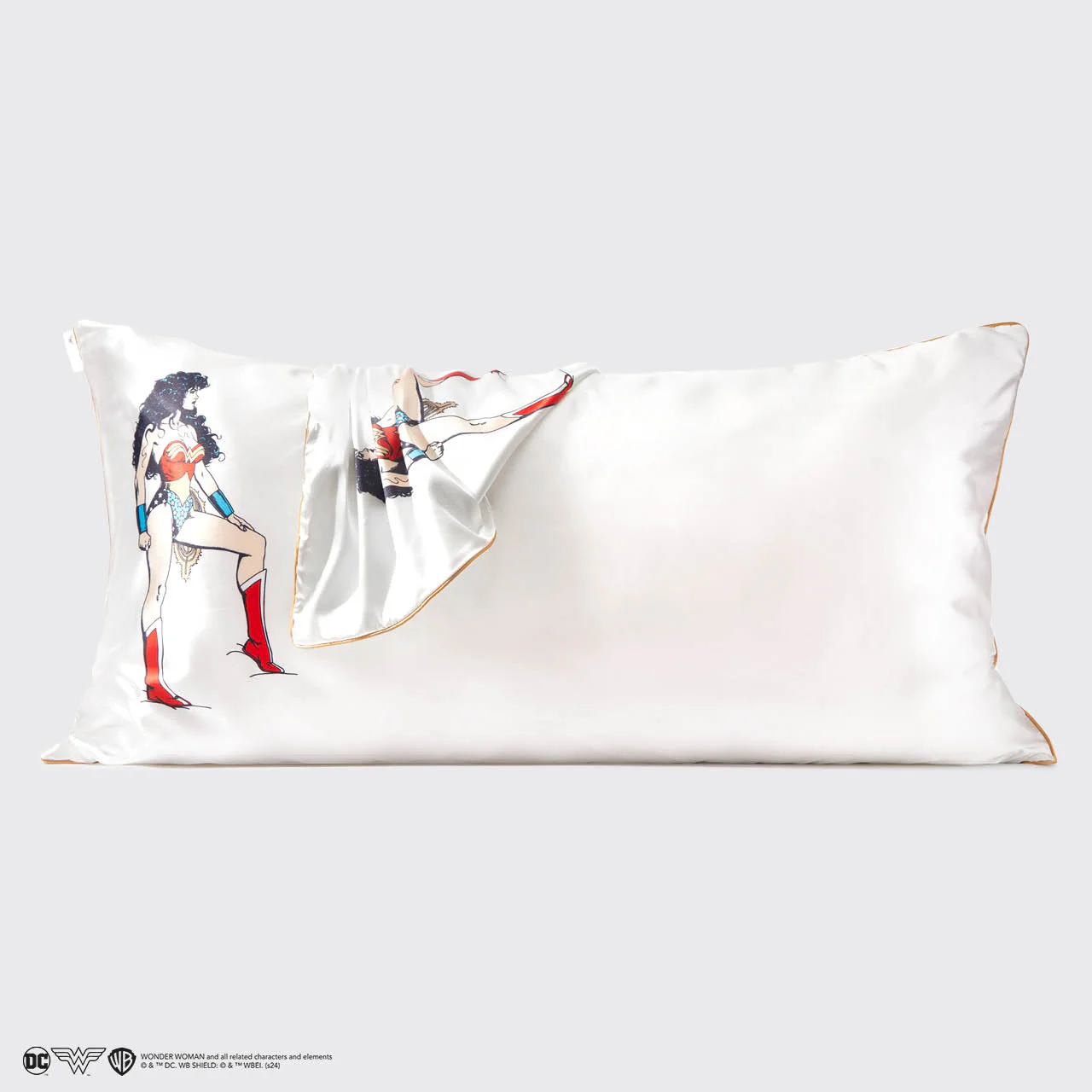 Kitsch x Wonder Woman Satin Pillowcase in Believe in Wonder - King – Image 5