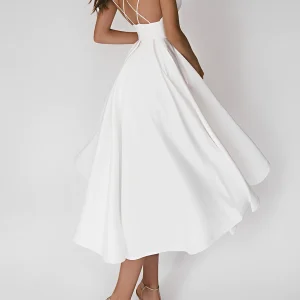 Colline - Robe féminine avec bretelles fines pour jours chauds