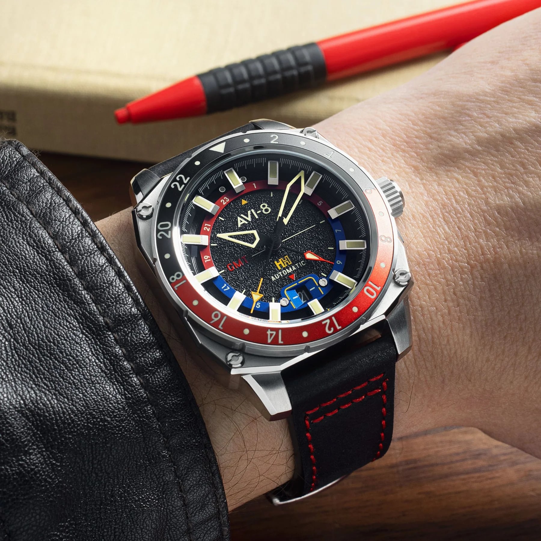 MONTRE AVI-8 ATLAS GMT AUTOMATIQUE – Image 7